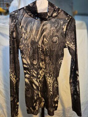 Ladies Sheer turtle neck top. Size medium, Karen Kane